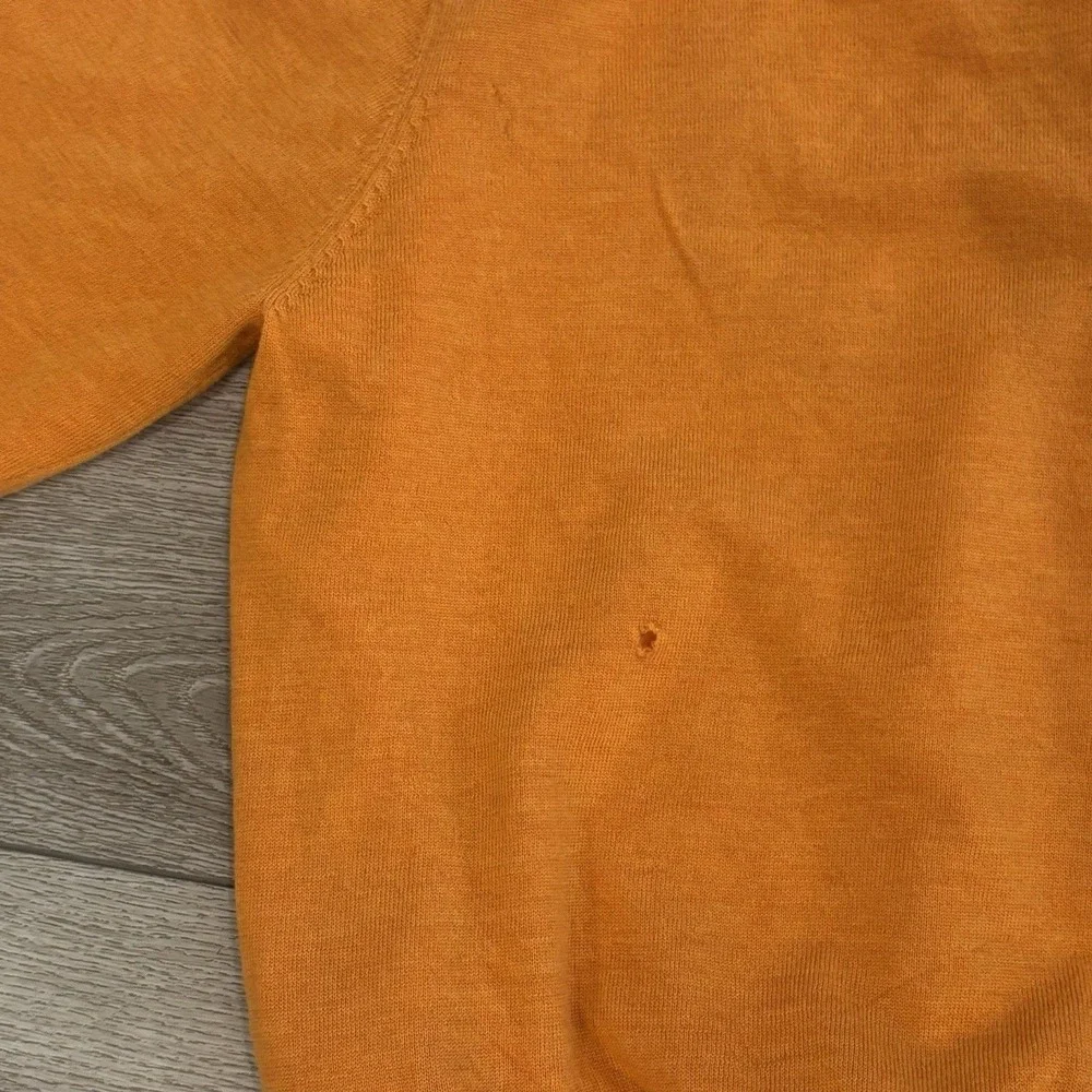 Fairway & Greene Italian Merino Wool Sweater Mens Large Colonial  Orange *Flaws*